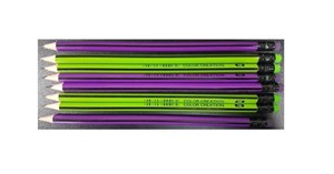 Picture of Ołówek z gumką trójkątny (48szt)