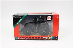 Picture of Britains Traktor Valtra Q305 czarny TOMY