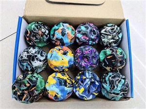 Obrazek Piłeczka dobrze odbijająca się MIX