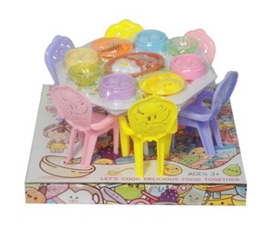 Obrazek Mebelki stół z krzesłami