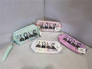 Obrazek Kosmetyczka MIX